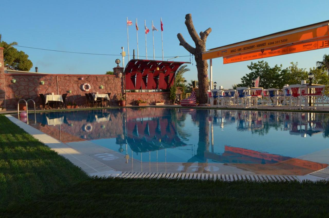 Senar Otel Ayvalı Exterior foto